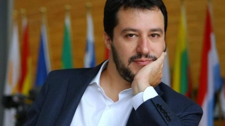 Στη Σικελία ο Σαλβίνι – Mετανάστες τέλος!